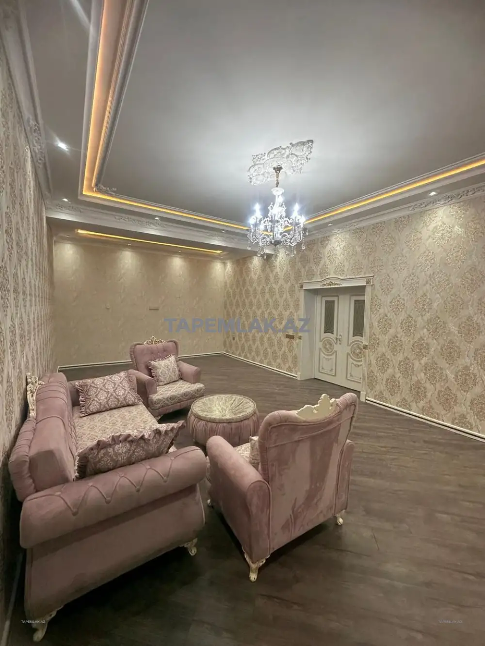 Satılır 7 otaqlı 450 m² Həyət evi - Binəqədi