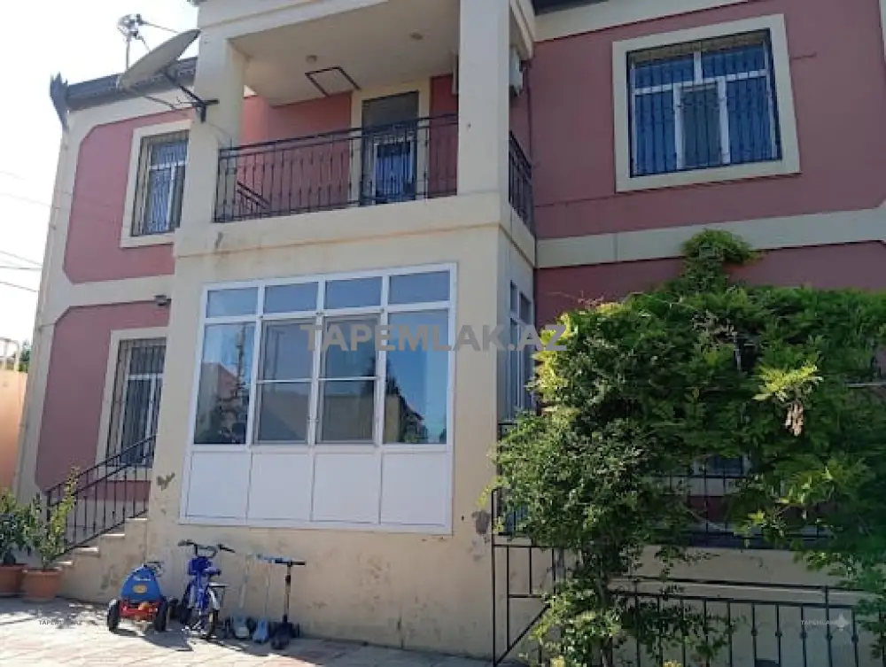 Satılır 5 otaqlı 350 m² Həyət evi - Suraxanı