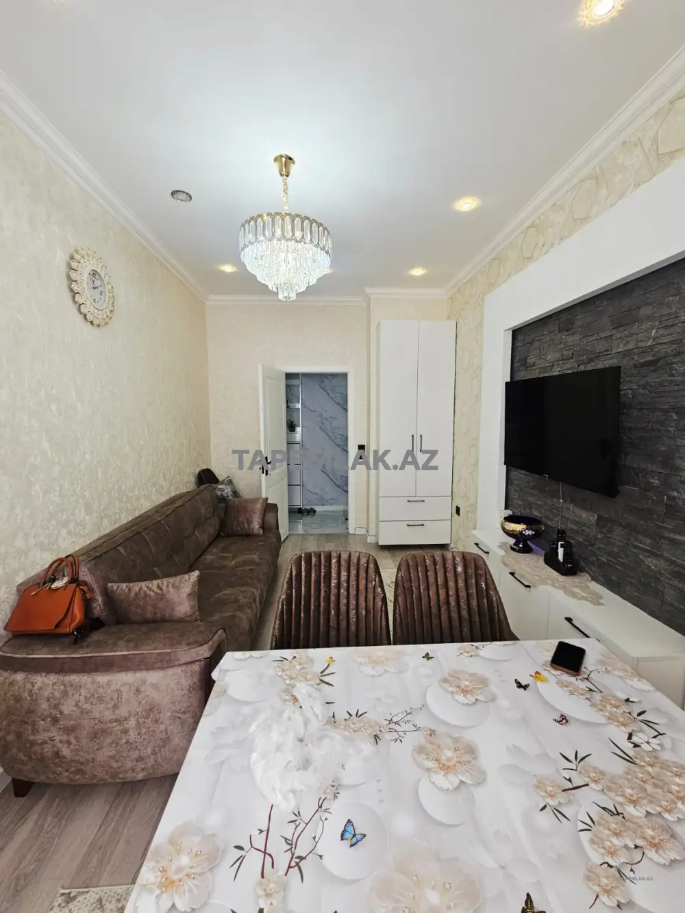 Satılır 2 otaqlı 62 m² Köhnə tikili - Abşeron