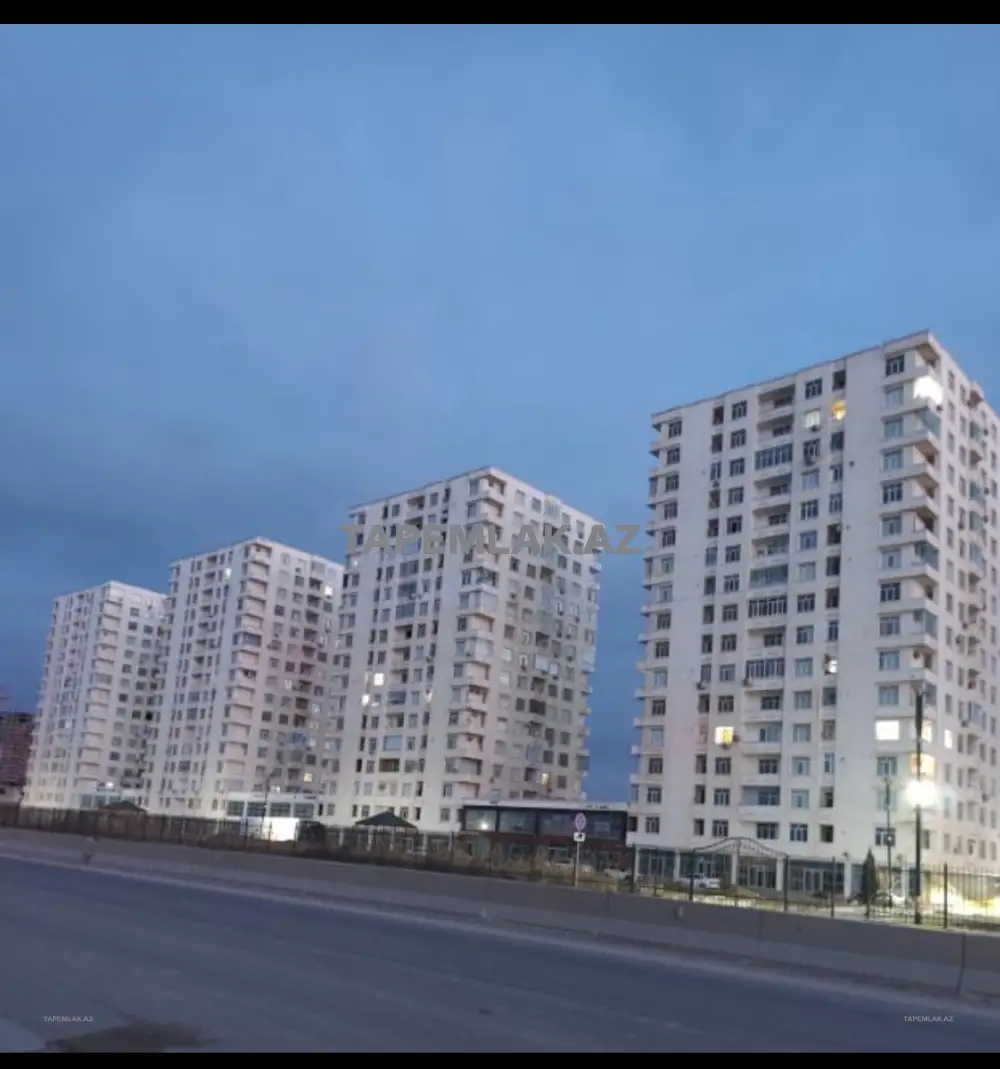 Satılır 2 otaqlı 65 m² Yeni tikili - Qaradağ