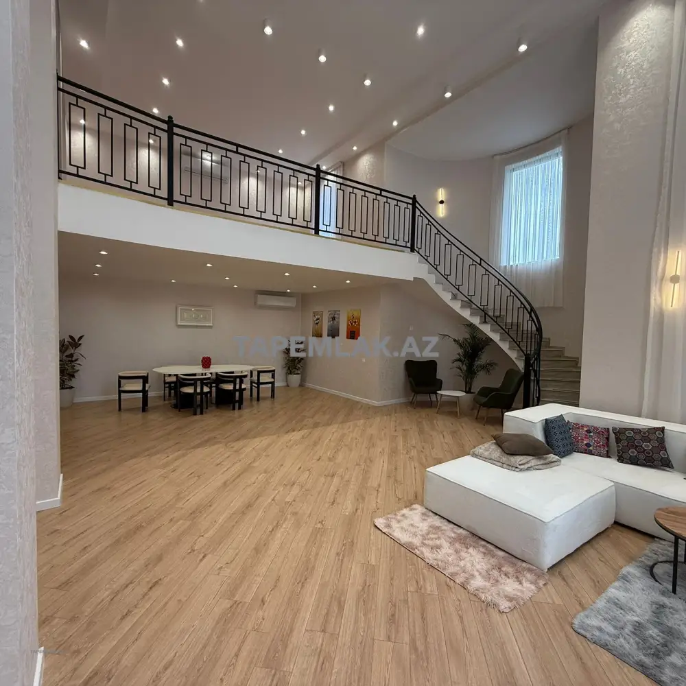 Satılır 10 otaqlı 655 m² Həyət evi - Abşeron